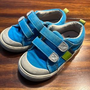See Kai run blue green sneaker shoe size 8